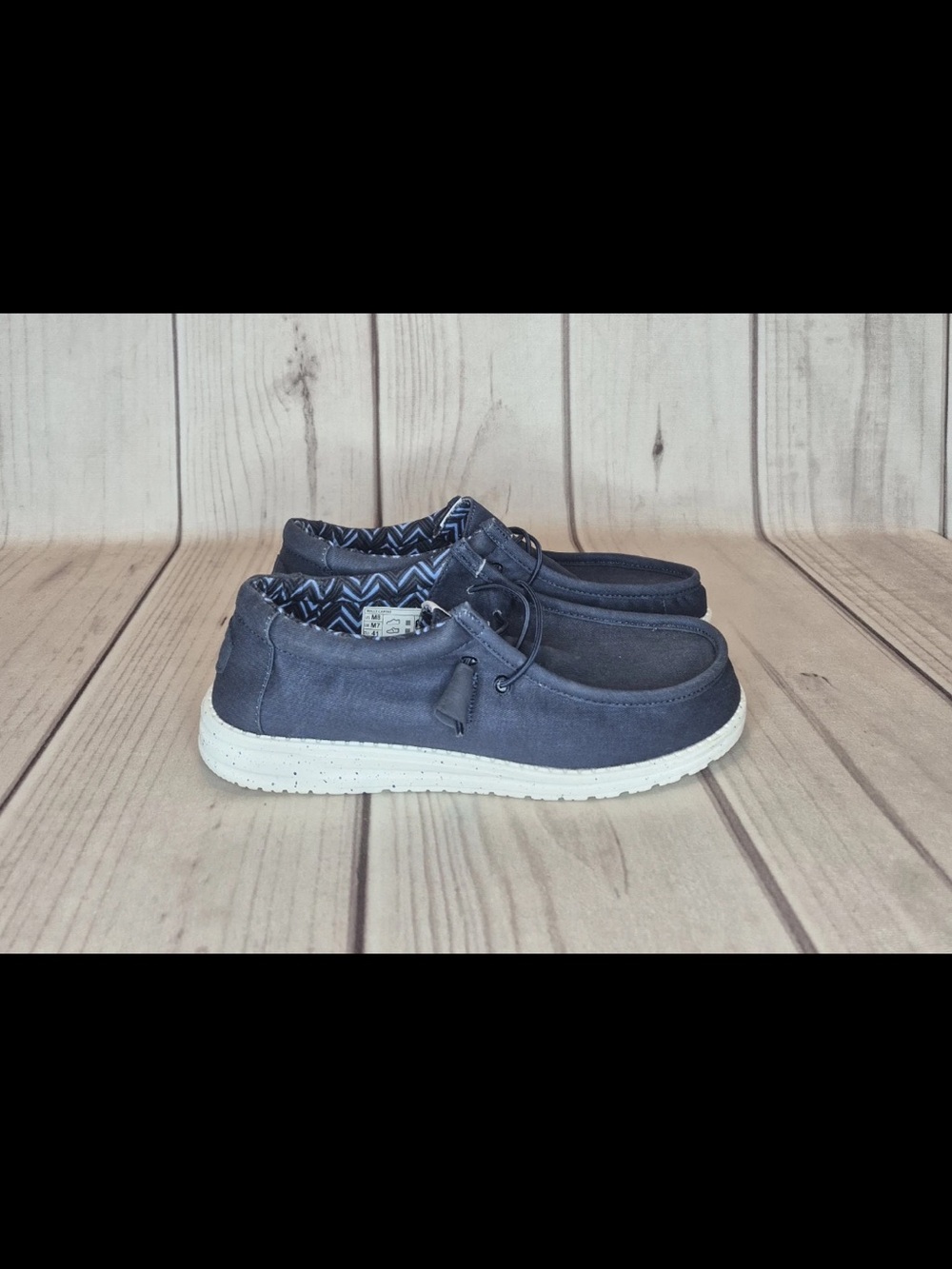Hey Dude Men's Size 8 Wally Canvas Navy Casual Slip-On Comfort Shoes - Picture 2 of 11
